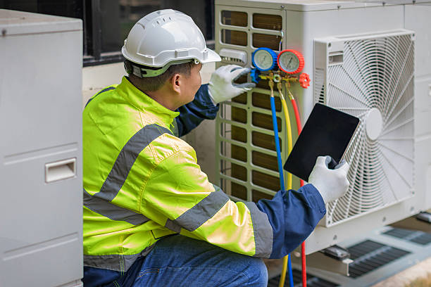Professional Hvac technician working in Flower Mound, TX